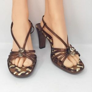 Claudia Ciuti Brown Patent Leather Heeled Sandals